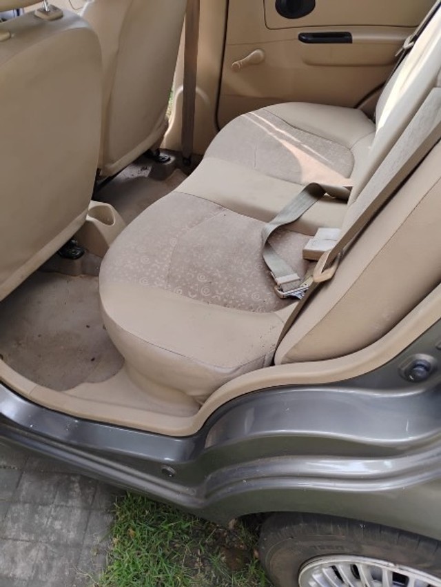 Second-hand 2011 Chevrolet Spark 1.0 for sale in Chengannur-4