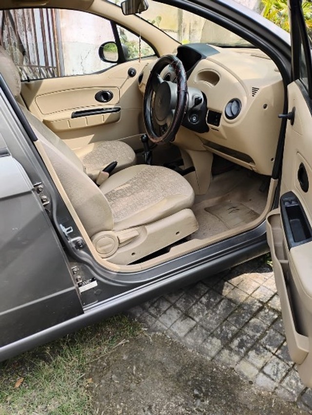 Second-hand 2011 Chevrolet Spark 1.0 for sale in Chengannur-7