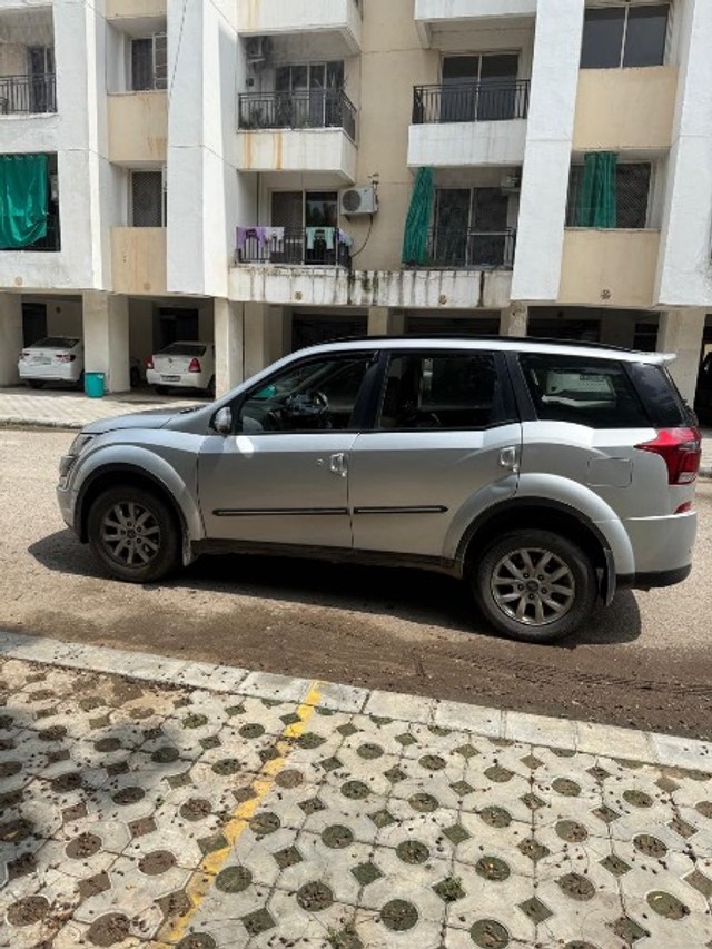 Mahindra XUV500 W7 BSIV Second-hand 2018 Mahindra XUV500 W7 BSIV for sale in Jaipur-3