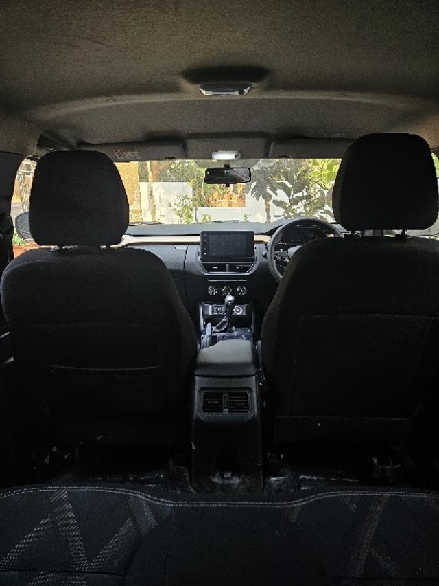 Second-hand 2024 Renault Kiger RXT AMT for sale in Kannur-4