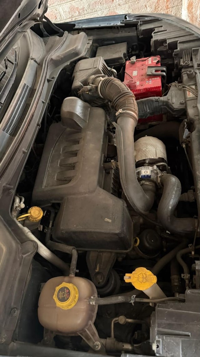 Second-hand 2019 Mahindra XUV300 W8 Option Diesel BSIV for sale in Dhar-1