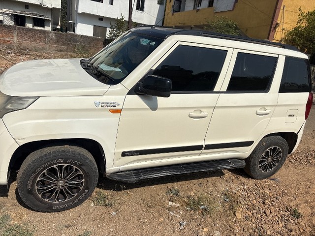 Second-hand 2015 Mahindra TUV 300 T6 for sale in Nagpur-1