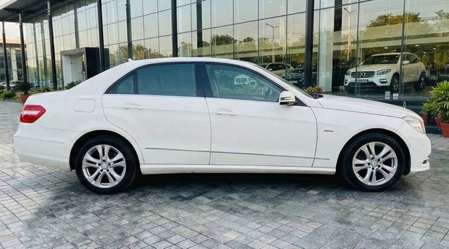 Second-hand 2012 Mercedes-Benz E-Class E 200 CGI Avantgarde for sale in Agra-1