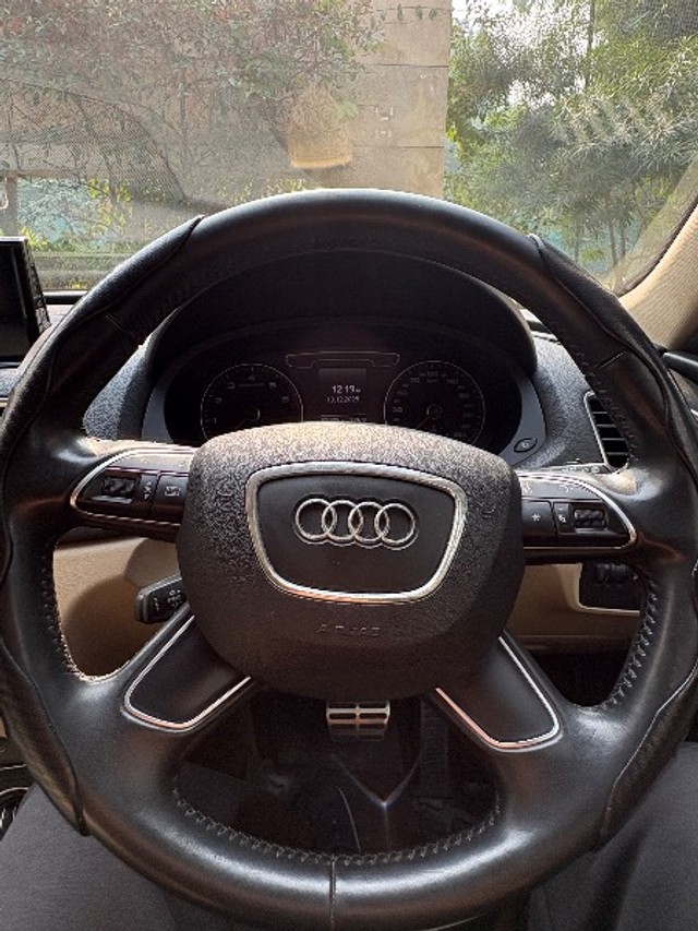 Second-hand 2019 Audi Q3 30 TFSI Premium FWD for sale in Gurgaon-2