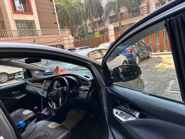 Second-hand 2016 Toyota Innova 2.5 VX (Diesel) 7 Seater BS IV for sale in Mira Road-3