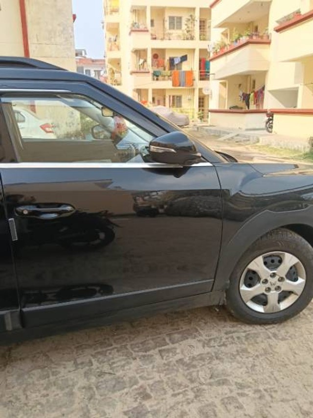 Second-hand 2025 Mahindra XUV 3XO MX2 diesel for sale in Hathras-3