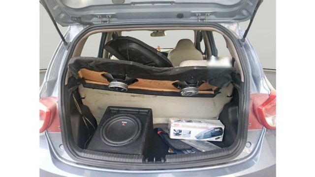 Second-hand 2016 Hyundai Grand i10 Magna for sale in Pune-4