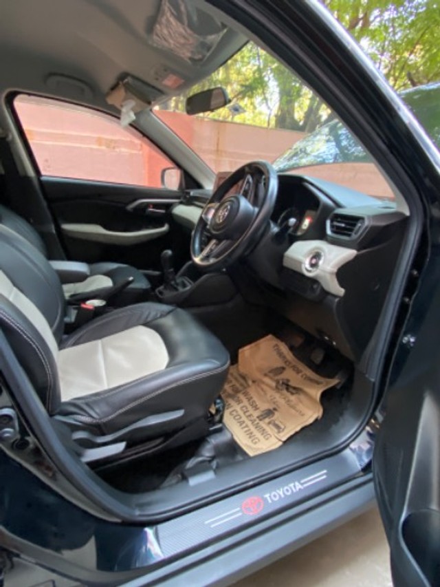 Second-hand 2023 Toyota Hyryder S BSVI for sale in Secunderabad-4