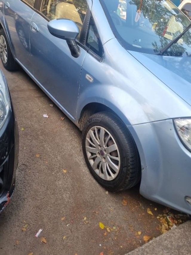 Second-hand 2010 Fiat Linea Dynamic for sale in Mumbai-2