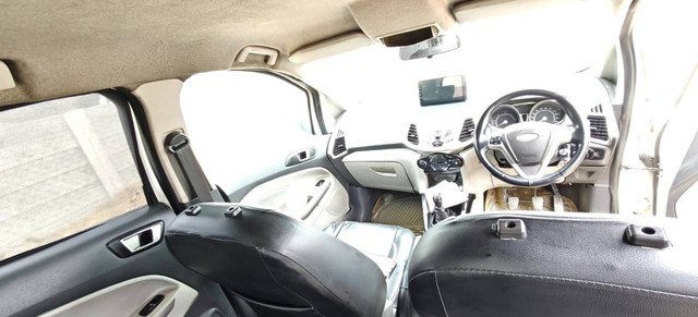 Second-hand 2013 Ford Ecosport 1.5 DV5 MT Ambiente for sale in Gharaunda-14