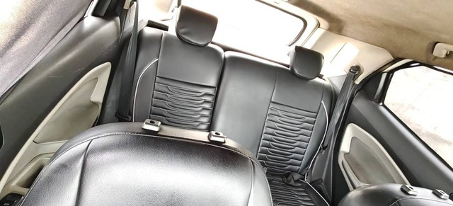 Second-hand 2013 Ford Ecosport 1.5 DV5 MT Ambiente for sale in Gharaunda-11