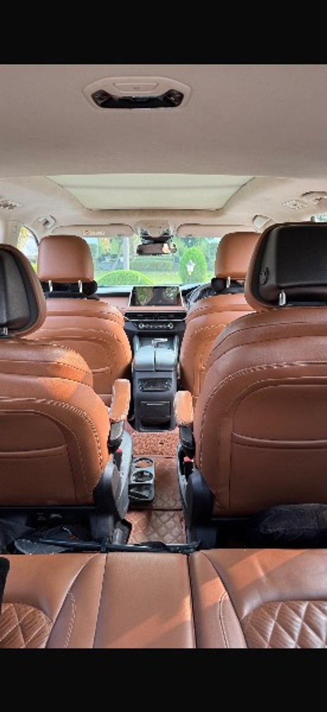 Second-hand 2021 MG Gloster Savvy 6-Str for sale in Lucknow-6