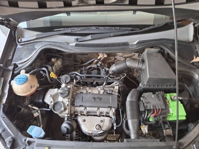 Volkswagen Polo 1.2 MPI Comfortline Second-hand 2014 Volkswagen Polo 1.2 MPI Comfortline for sale in Kottayam-3