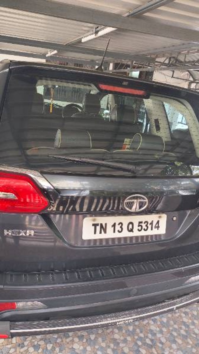 Second-hand 2019 Tata Hexa XMA for sale in Tiruvallur-5