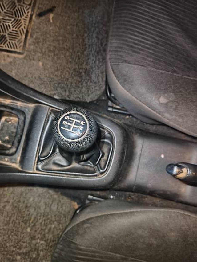 Second-hand 2015 Maruti Swift VDI BSIV for sale in Sri Ganganagar-2