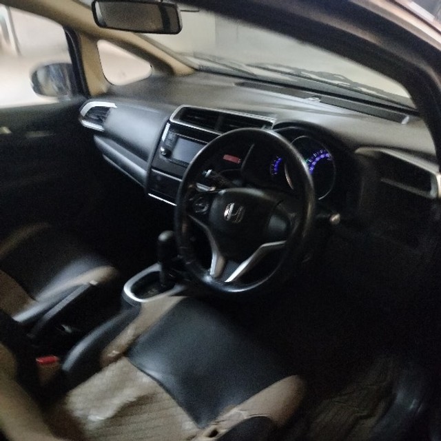 Second-hand 2015 Honda Jazz 1.2 V AT i VTEC for sale in Kolkata-4