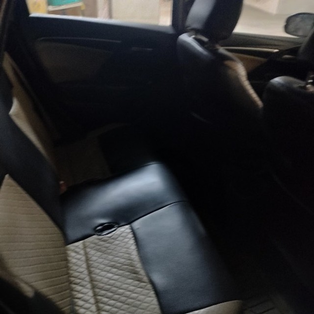 Second-hand 2015 Honda Jazz 1.2 V AT i VTEC for sale in Kolkata-5