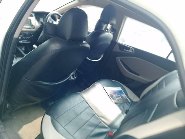 Second-hand 2019 Hyundai i20 Sportz Plus Diesel for sale in Neemuch-7