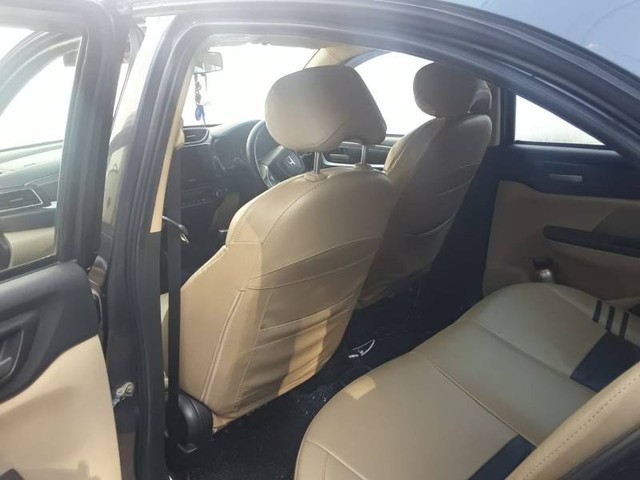 Second-hand 2023 Honda Amaze 2nd Gen VX BSVI for sale in Meerut-4