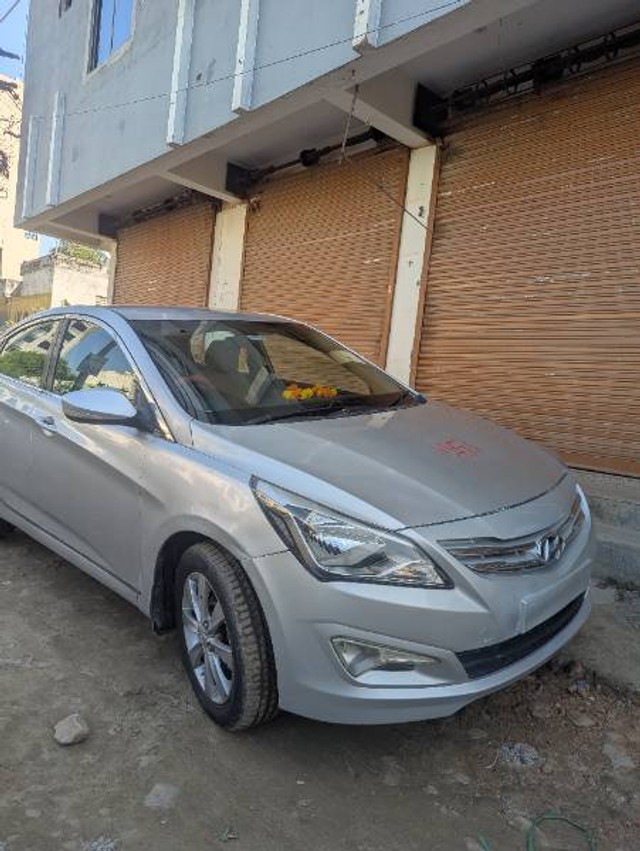 Second-hand 2015 Hyundai Verna 1.4 CRDi for sale in Udaipur-0