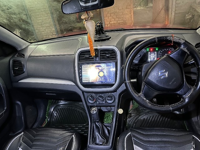 Second-hand 2017 Maruti Vitara Brezza LDi Option for sale in Pratapgarh-4