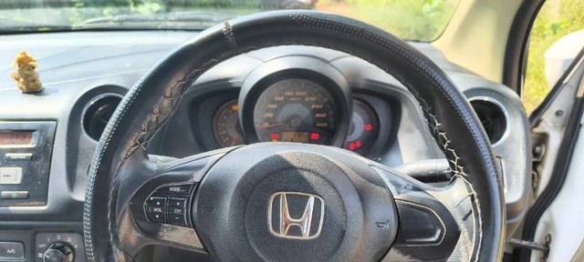 Second-hand 2014 Honda Amaze S i-Dtech for sale in Narsipatnam-5