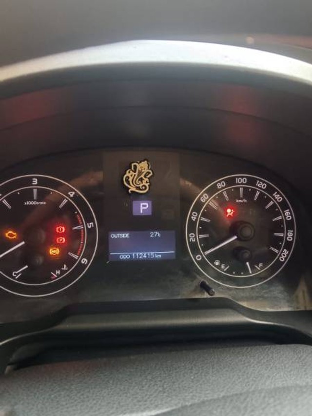 Second-hand 2017 Toyota Innova Crysta 2.4 G MT BSIV for sale in Secunderabad-5