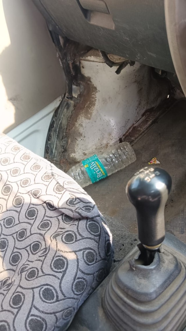 Second-hand 2013 Maruti Eeco 5 Seater AC BSIV for sale in Rajkot-3