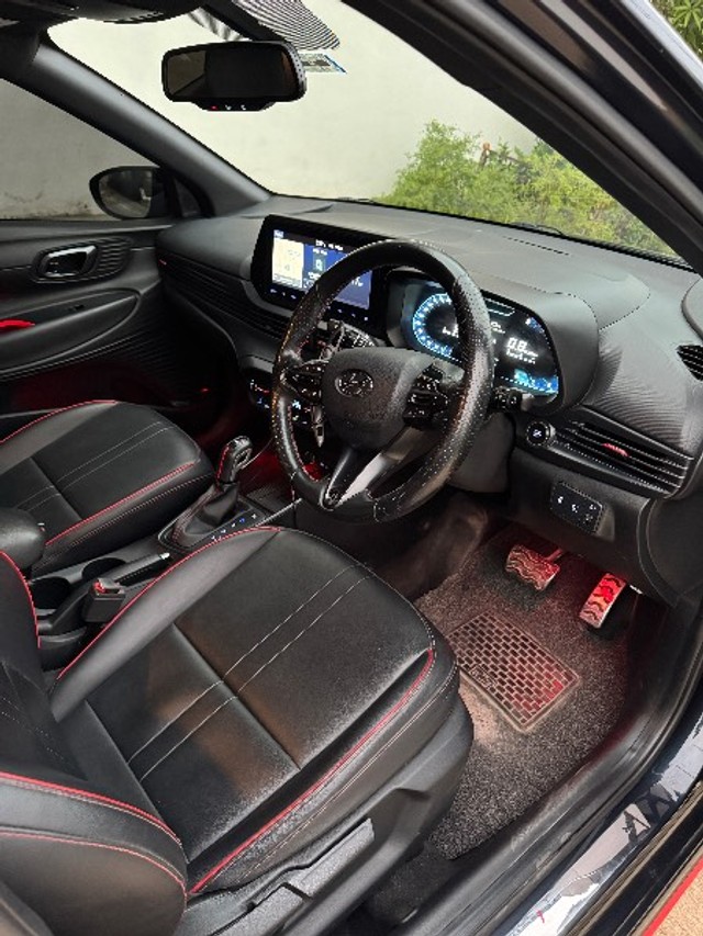 Second-hand 2022 Hyundai i20 Asta Turbo DCT for sale in Nellore-5