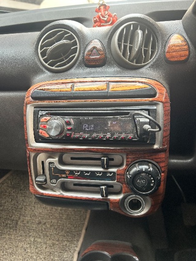 Second-hand 2013 Hyundai Santro Xing GL Plus for sale in New Delhi-2