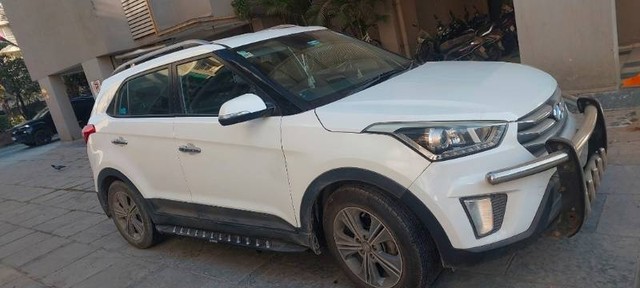 Second-hand 2017 Hyundai Creta 1.6 CRDi SX Option for sale in Sanand-2