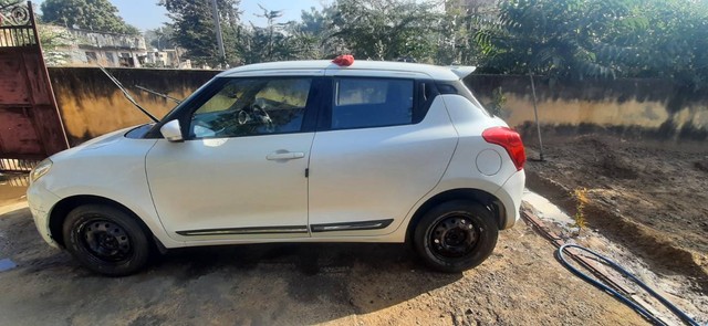 Second-hand 2018 Maruti Swift AMT VXI for sale in Jhunjhunu-1