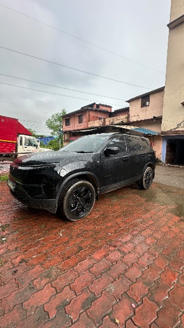 Tata Safari Accomplished Dark Second-hand 2025 Tata Safari Accomplished Dark for sale in Jamshedpur-8