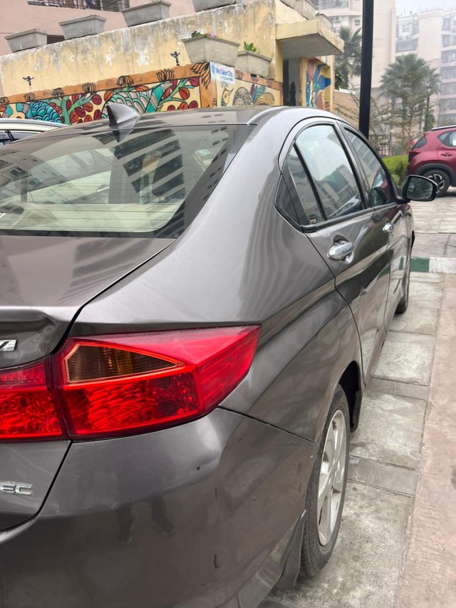 Second-hand 2016 Honda City i VTEC V for sale in Gautam Buddha Nagar-2