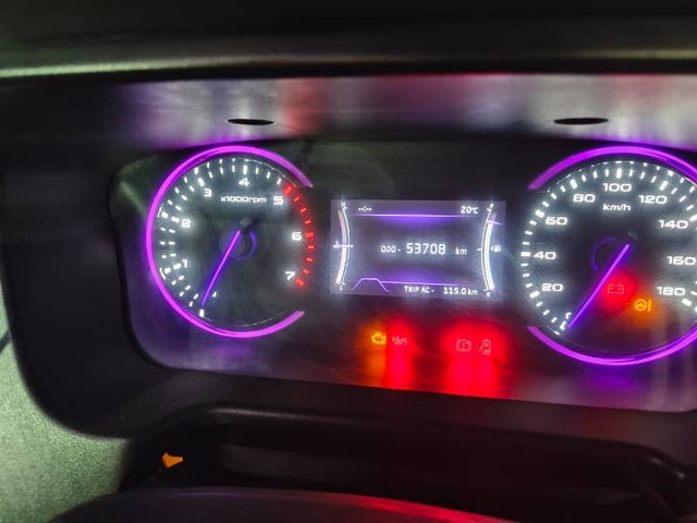 Second-hand 2019 Mahindra Marazzo M6 for sale in Badlapur-4