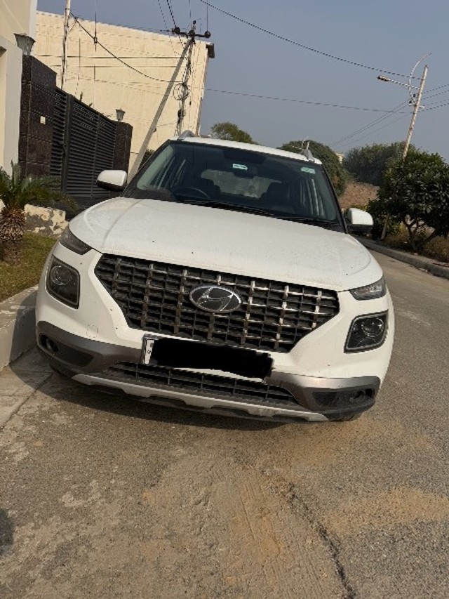 Second-hand 2020 Hyundai Venue SX Diesel for sale in Bathinda-1