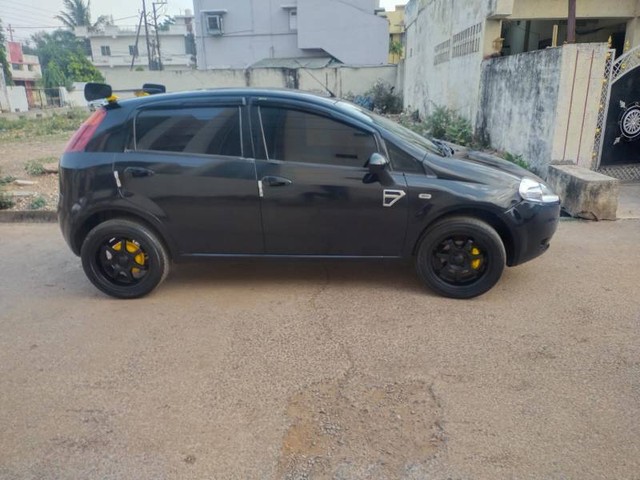 Second-hand 2010 Fiat Grande Punto 1.3 Emotion (Diesel) for sale in Bhilai