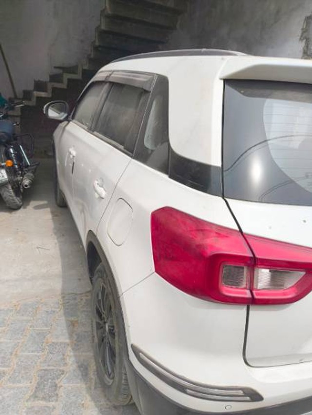 Second-hand 2021 Maruti Vitara Brezza ZXI for sale in Ghaziabad-7