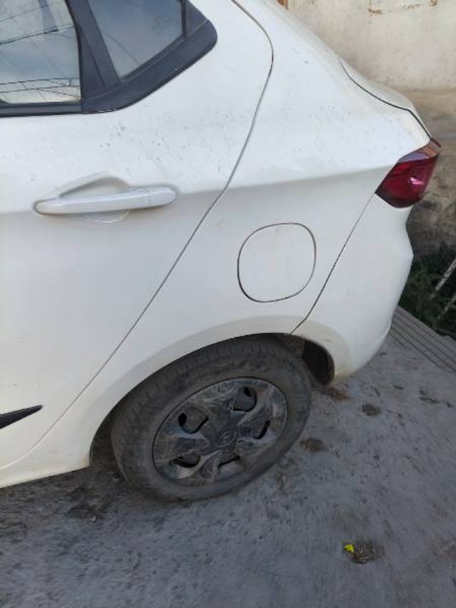 Second-hand 2018 Tata Tigor 1.2 Revotron XT for sale in Shimla-4