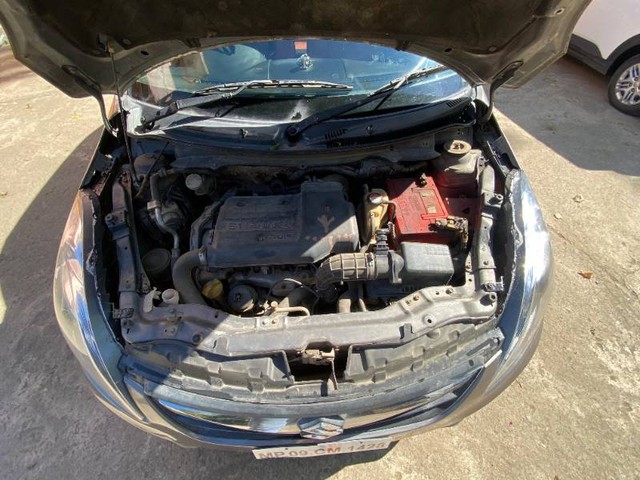 Second-hand 2013 Maruti Swift Dzire ZDI for sale in Dhar-3