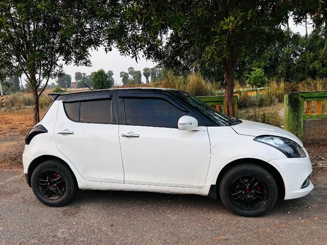 Second-hand 2011 Maruti Swift VDI for sale in Vizianagaram-1