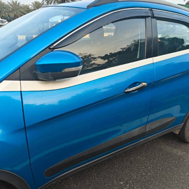 Second-hand 2019 Tata Nexon 1.2 Revotron XT Plus for sale in New Delhi-5