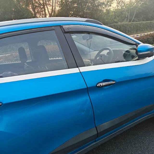 Second-hand 2019 Tata Nexon 1.2 Revotron XT Plus for sale in New Delhi-4