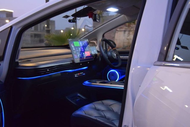 Second-hand 2025 MG Windsor EV Essence for sale in Hanumangarh-8