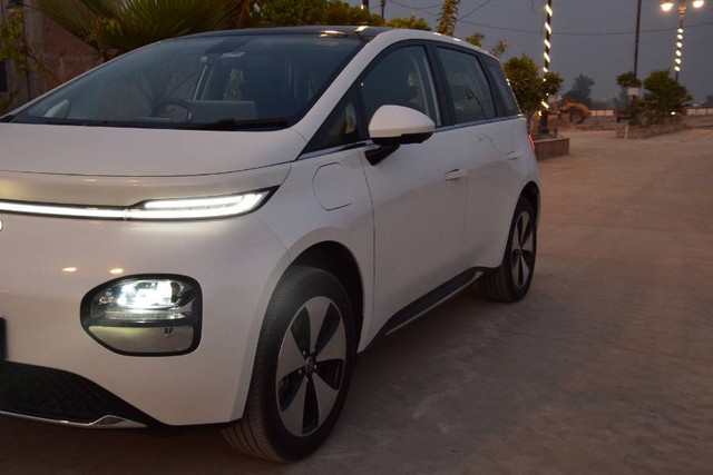 Second-hand 2025 MG Windsor EV Essence for sale in Hanumangarh-6