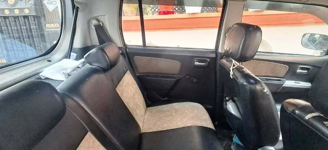 Second-hand 2015 Maruti Suzuki Wagon R LXI BS IV for sale in Lucknow-3