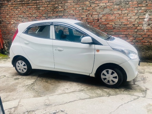 Second-hand 2015 Hyundai EON Sportz for sale in Kashipur-1