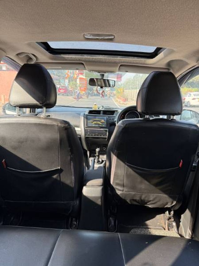 Second-hand 2018 Honda WR-V i-VTEC VX for sale in New Delhi-9