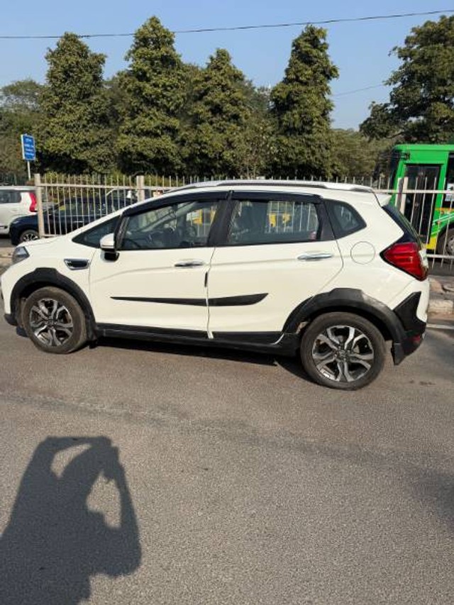 Second-hand 2018 Honda WR-V i-VTEC VX for sale in New Delhi-1