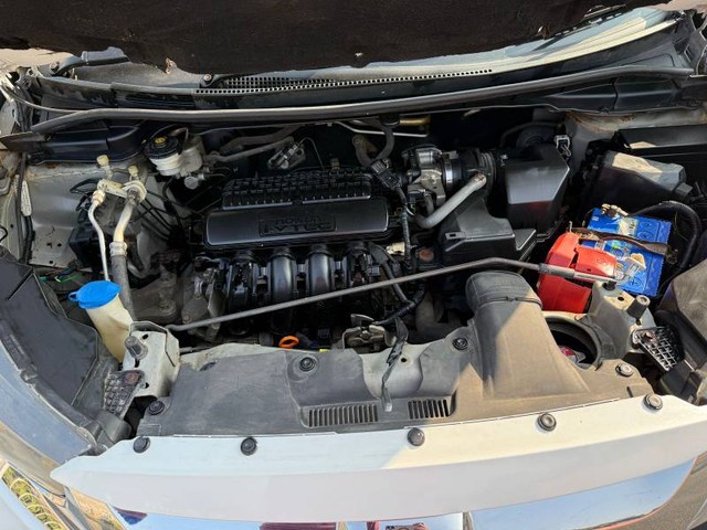 Second-hand 2018 Honda WR-V i-VTEC VX for sale in New Delhi-3